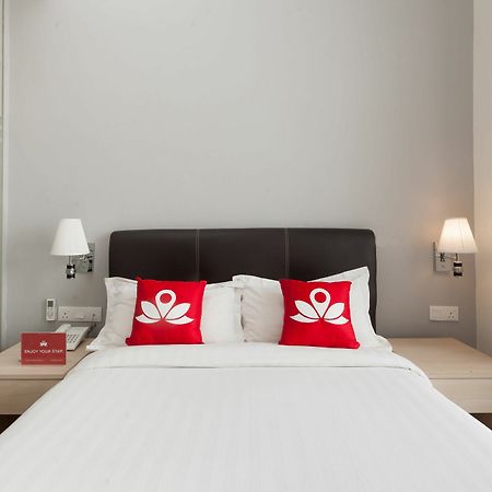 Zen Rooms Sungai Besi Kuala Lumpur Exteriör bild
